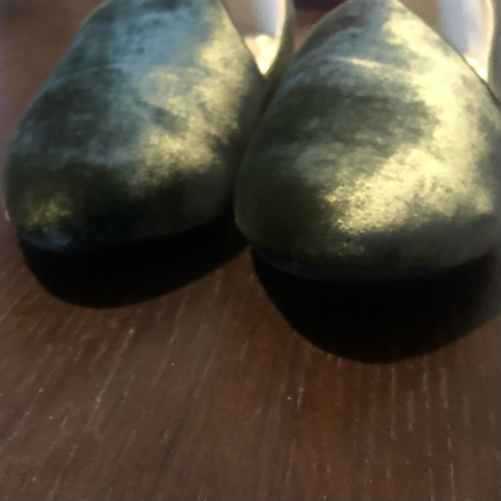 RARE & RETIRED Birdies HERON Olive Luxe Velvet Smoking Flats/Loafers/Slippers - Picture 6 of 16
